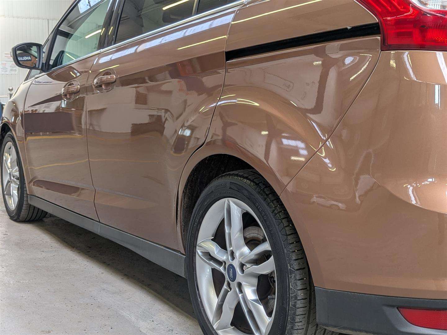 <p>2013 FORD GRAND C-MAX TITANIUM X TD</p>