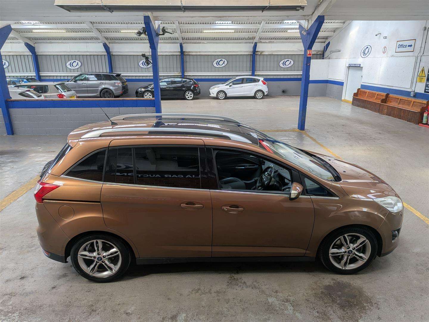 <p>2013 FORD GRAND C-MAX TITANIUM X TD</p>