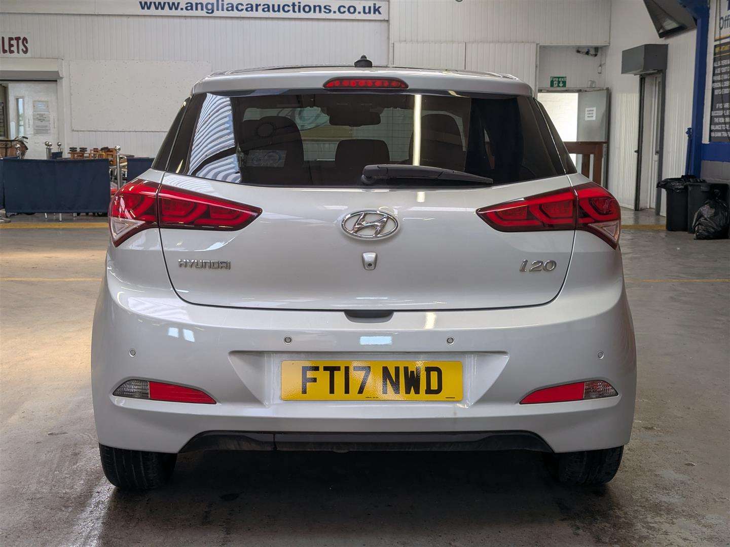 <p>2017 HYUNDAI I20 PREMIUM SE NAV MPI</p>