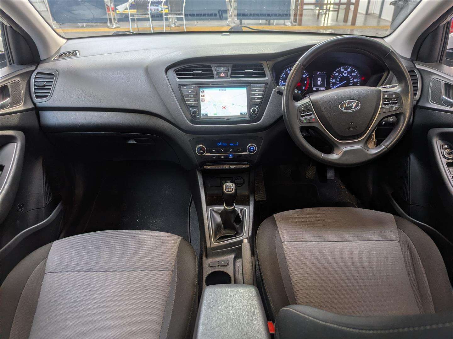 <p>2017 HYUNDAI I20 PREMIUM SE NAV MPI</p>