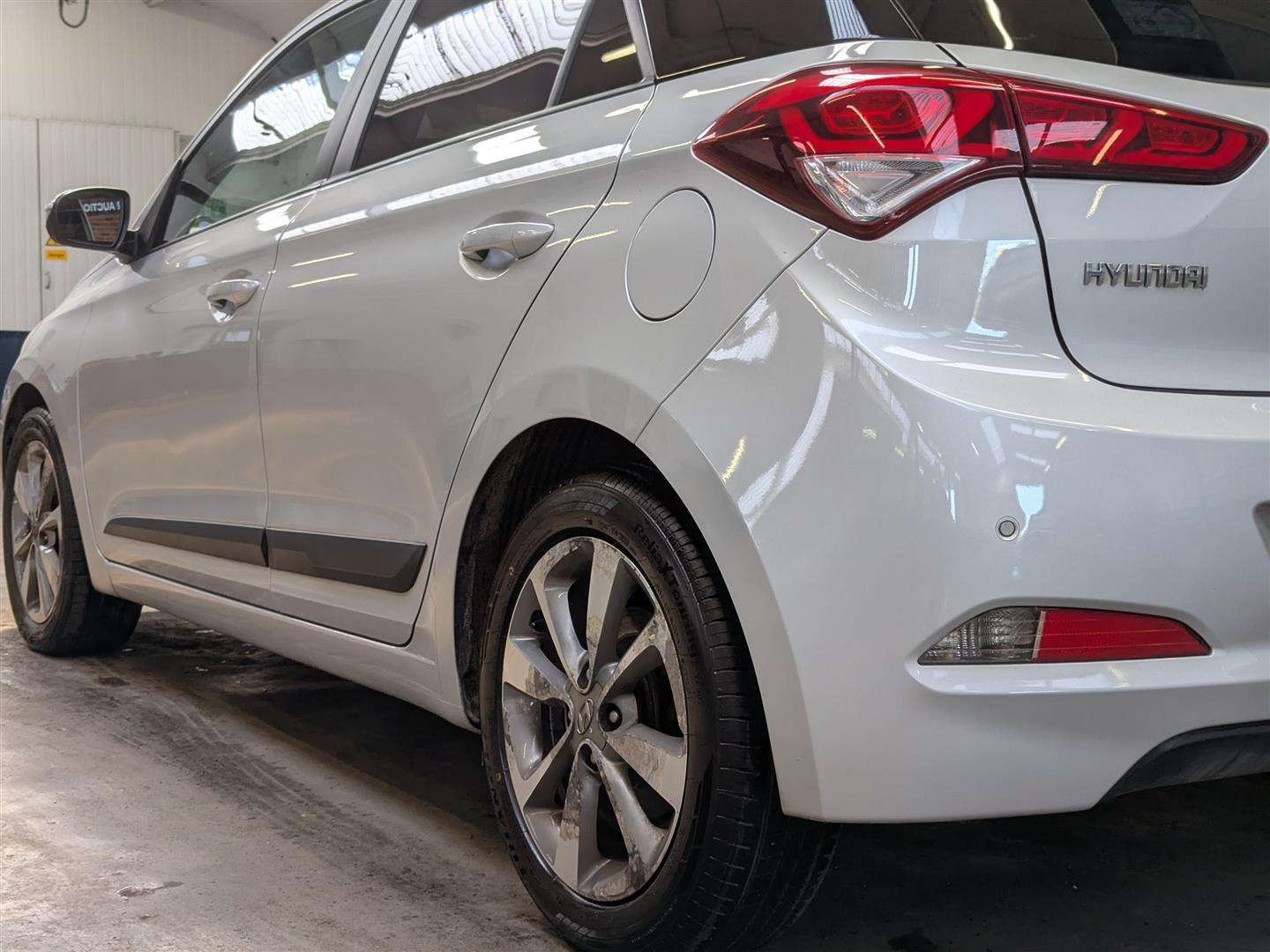 <p>2017 HYUNDAI I20 PREMIUM SE NAV MPI</p>
