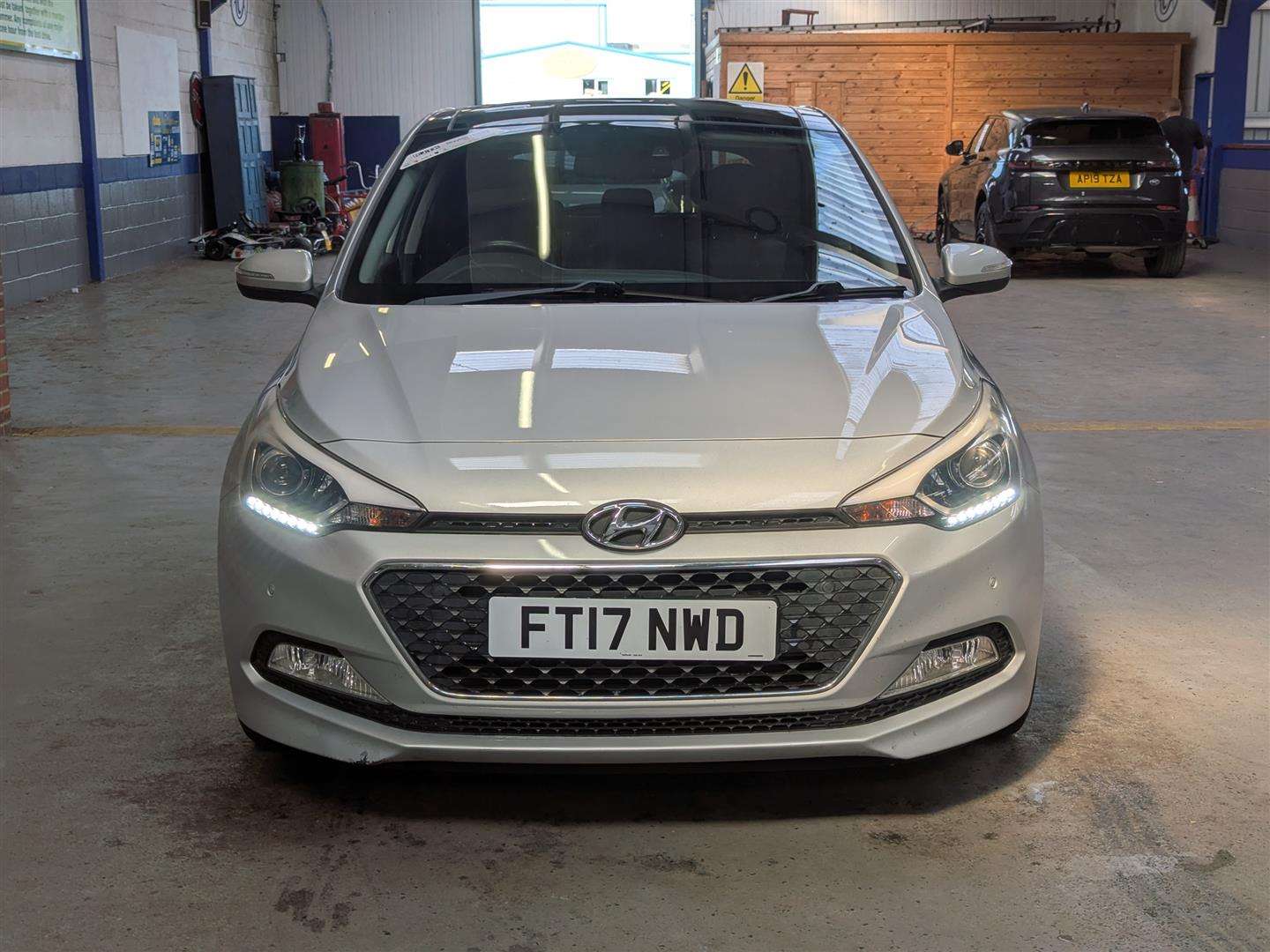 <p>2017 HYUNDAI I20 PREMIUM SE NAV MPI</p>