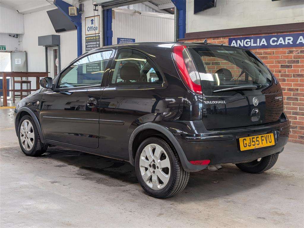<p>2005 VAUXHALL CORSA BREEZE</p>