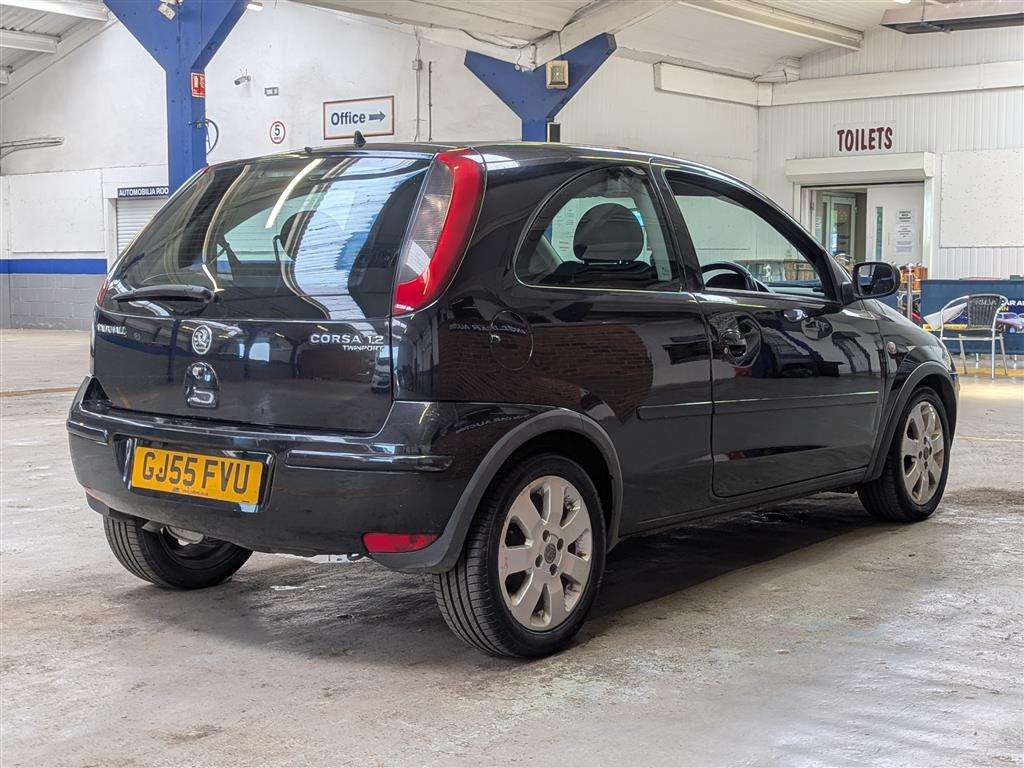 <p>2005 VAUXHALL CORSA BREEZE</p>