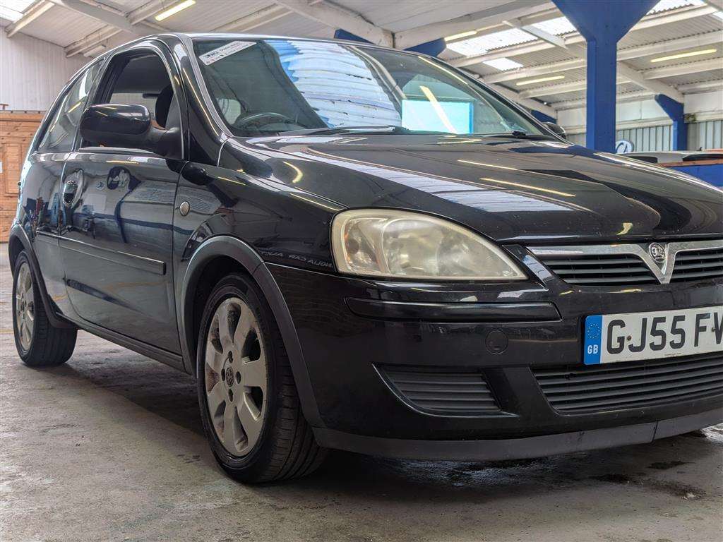 <p>2005 VAUXHALL CORSA BREEZE</p>