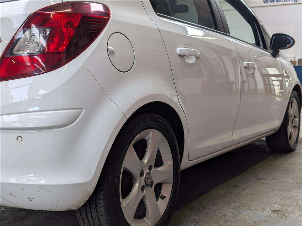 <p>2012 VAUXHALL CORSA SXI AC AUTO</p>