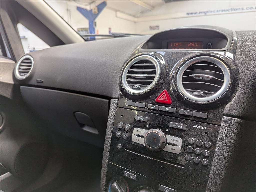 <p>2012 VAUXHALL CORSA SXI AC AUTO</p>