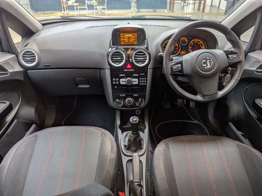 <p>2013 VAUXHALL CORSA SXI AC</p>