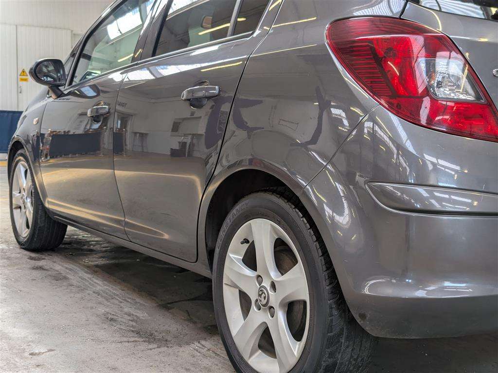 <p>2013 VAUXHALL CORSA SXI AC</p>