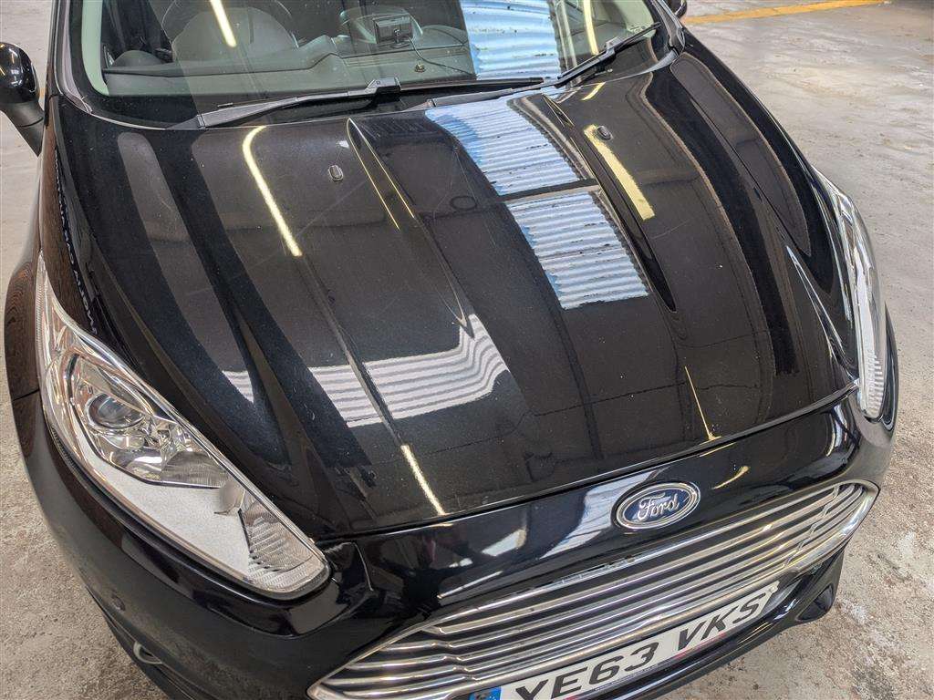<p>2013 FORD FIESTA ZETEC</p>