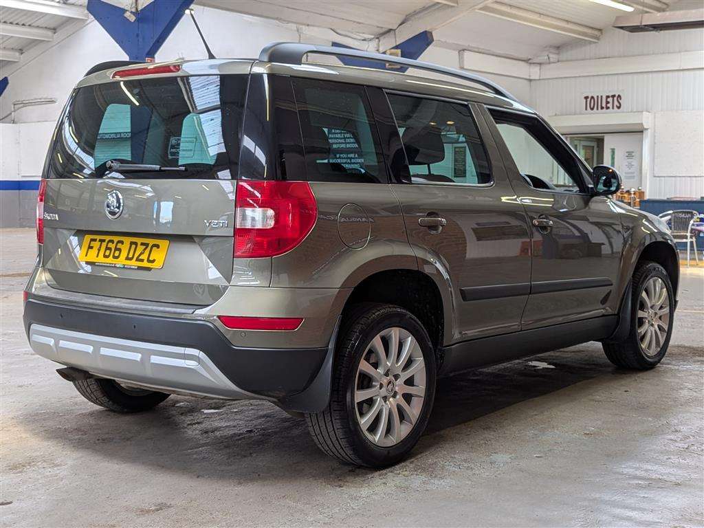 <p>2017 SKODA YETI OUTDOOR SE TSI</p>