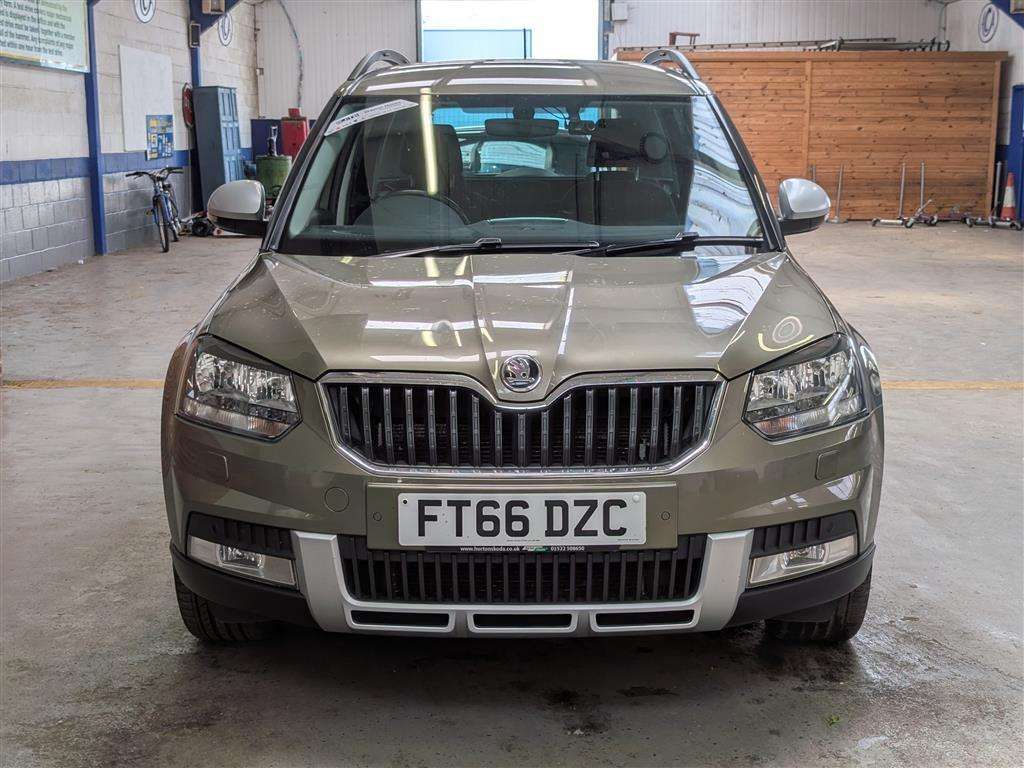 <p>2017 SKODA YETI OUTDOOR SE TSI</p>