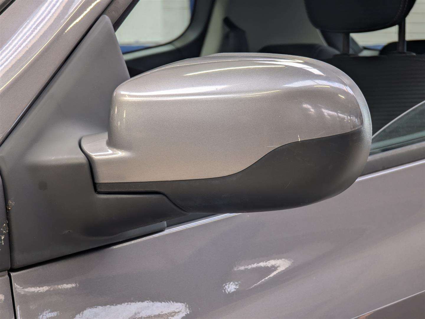 <p>2011 RENAULT CLIO DYNAMIQUE TOMTOM 16V</p>