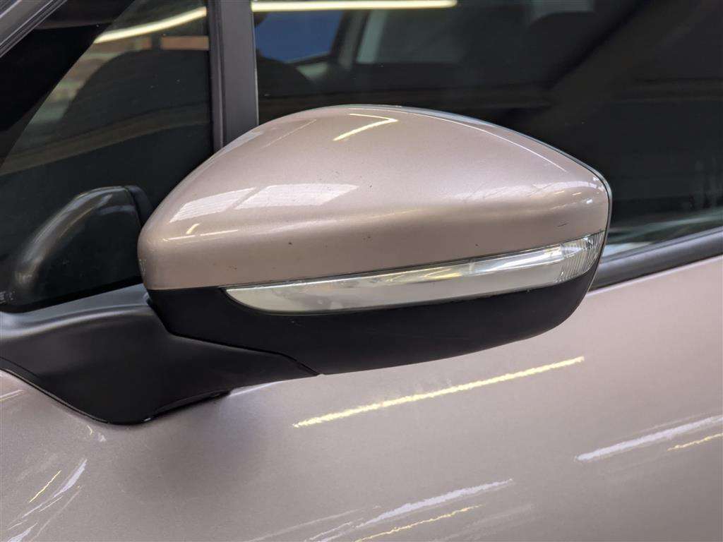 <p>2012 PEUGEOT 208 ACTIVE E-HDI S-A</p>