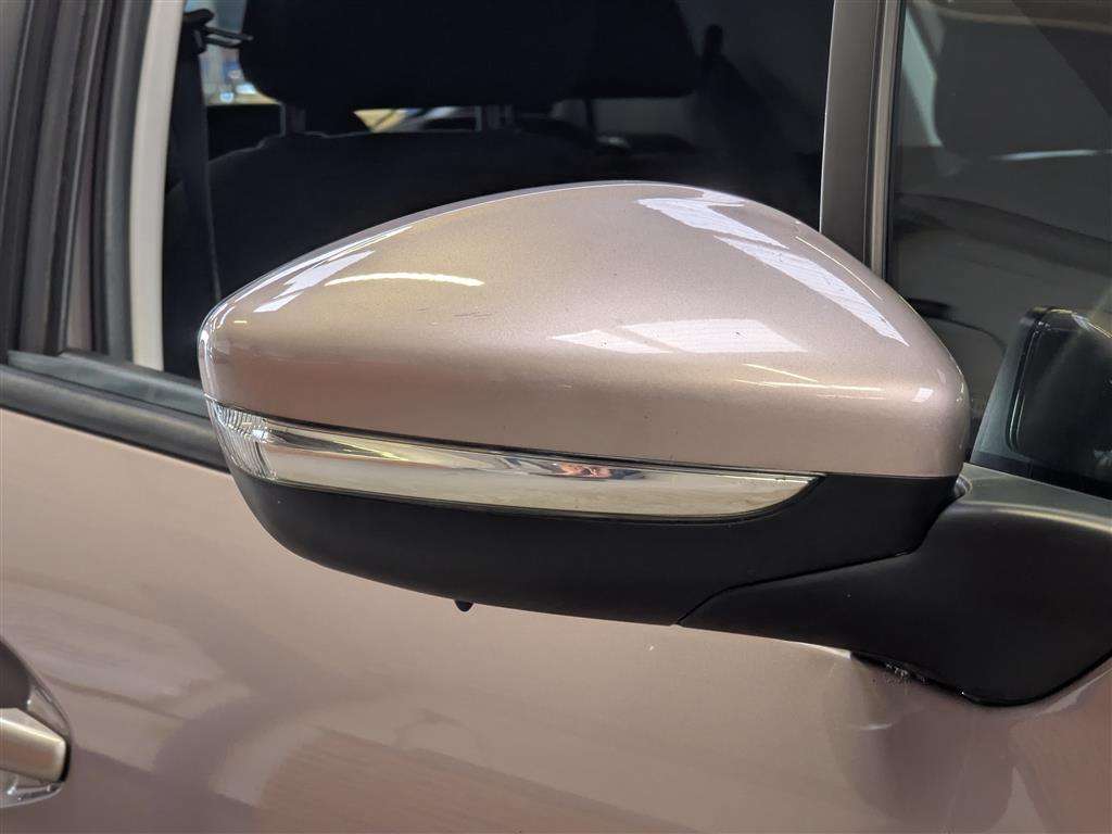 <p>2012 PEUGEOT 208 ACTIVE E-HDI S-A</p>