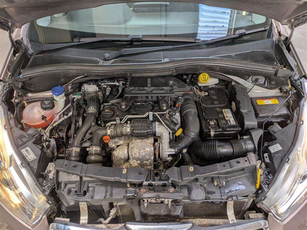 <p>2012 PEUGEOT 208 ACTIVE E-HDI S-A</p>