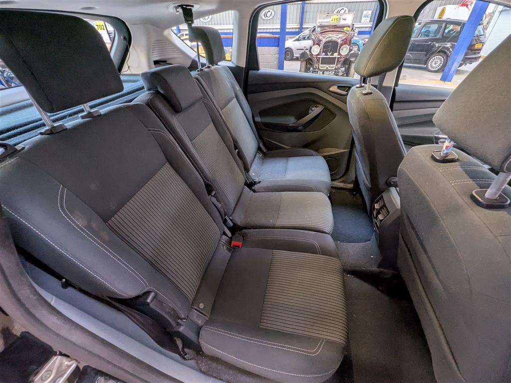 <p>2013 FORD C-MAX TITANIUM TDCI</p>