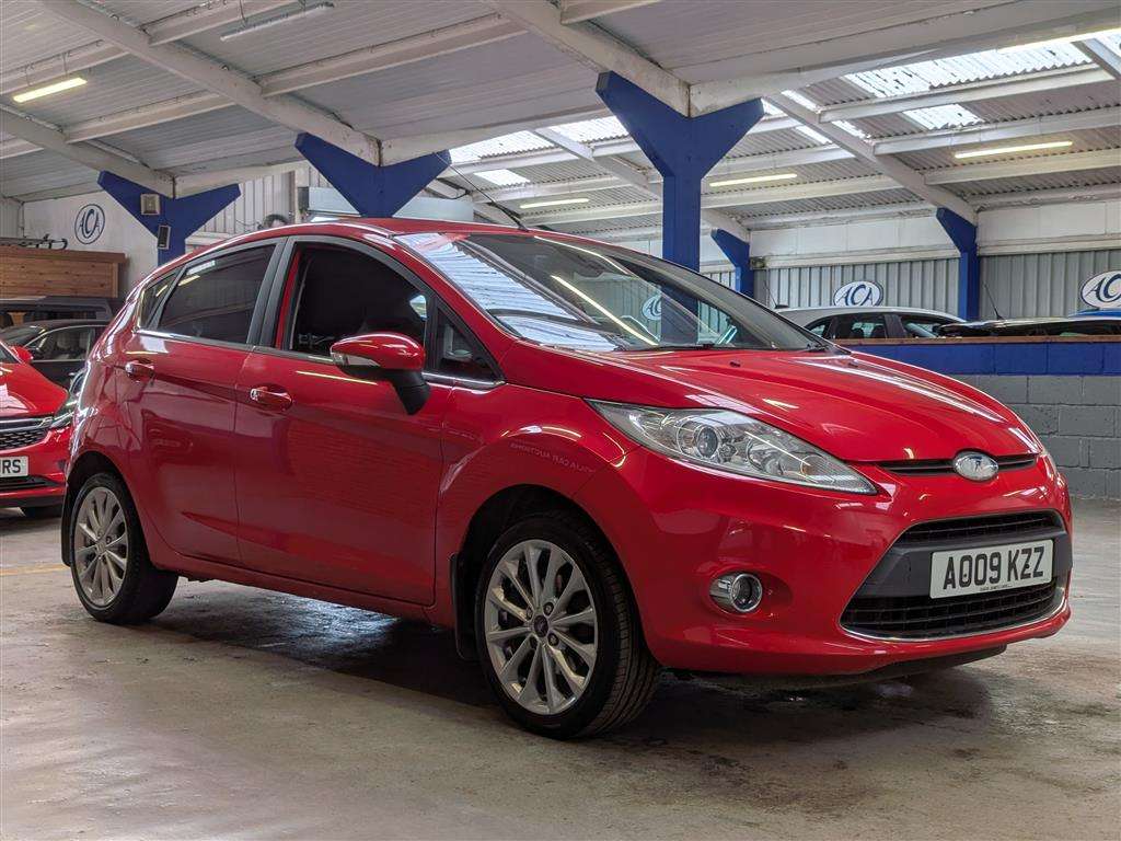<p>2009 FORD FIESTA TITANIUM 90 TDCI</p>