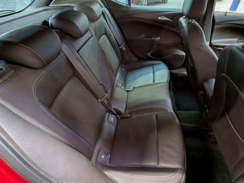 <p>2016 VAUXHALL ASTRA ELITE NAV CDTI BTUR</p>