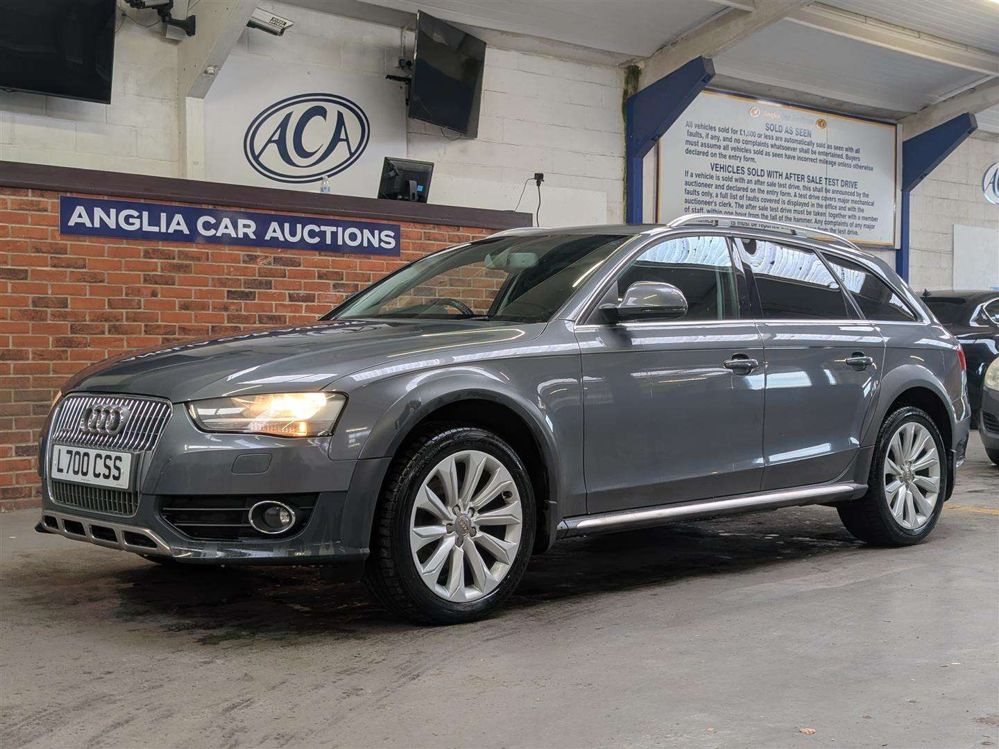 <p>2014 AUDI A4 ALLROAD TDI QUATTRO AUTO</p>