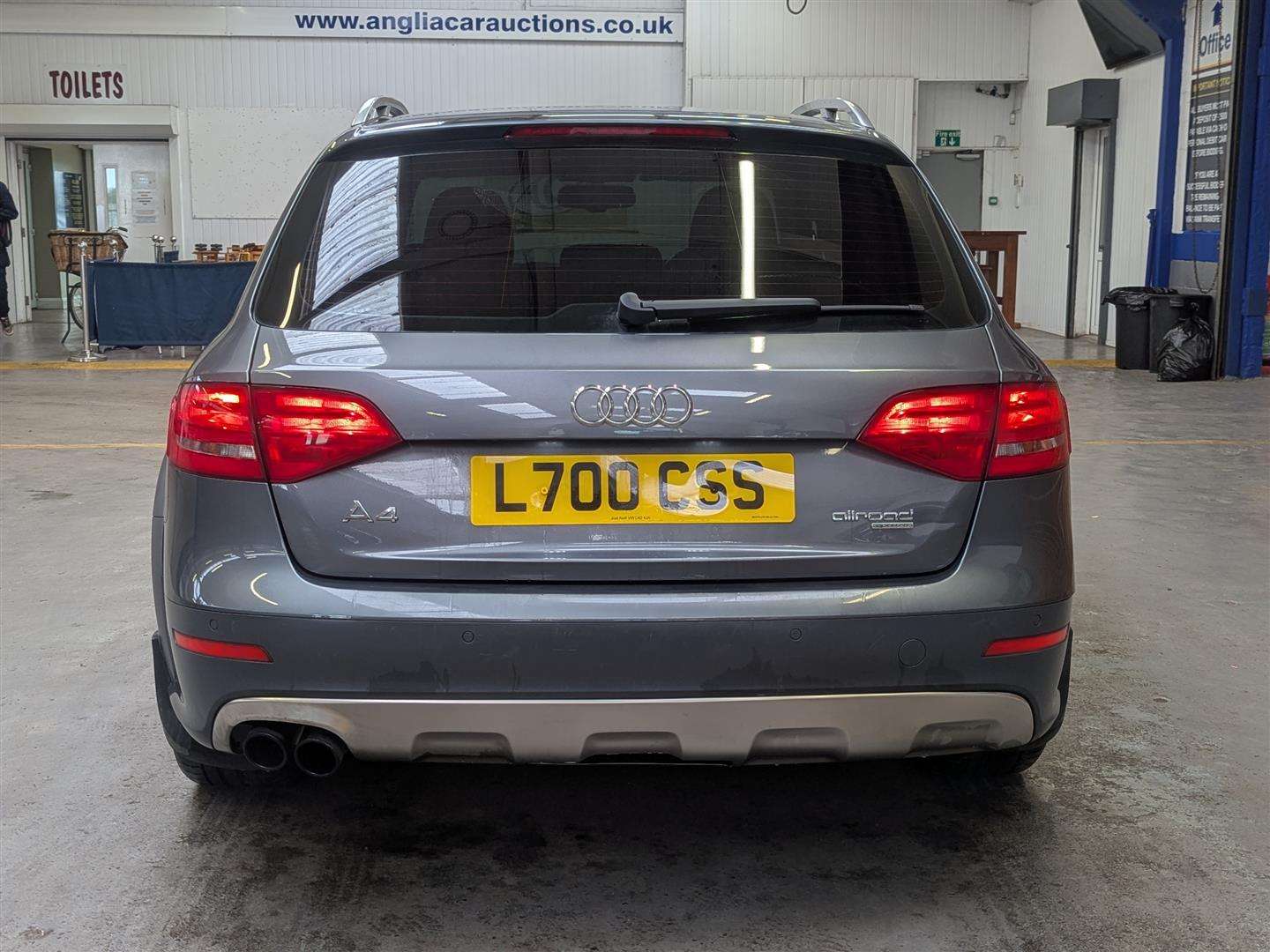 <p>2014 AUDI A4 ALLROAD TDI QUATTRO AUTO</p>