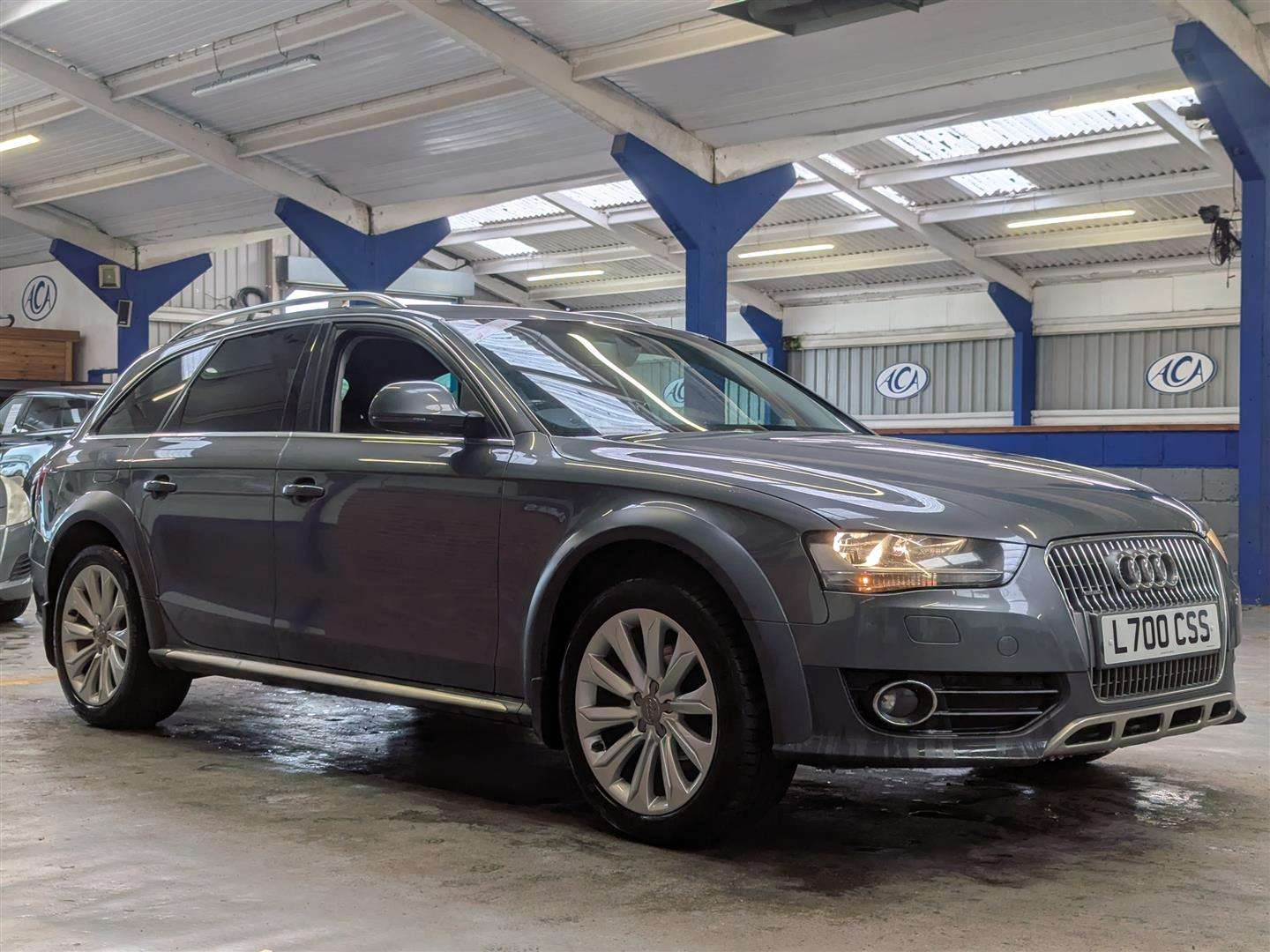 <p>2014 AUDI A4 ALLROAD TDI QUATTRO AUTO</p>