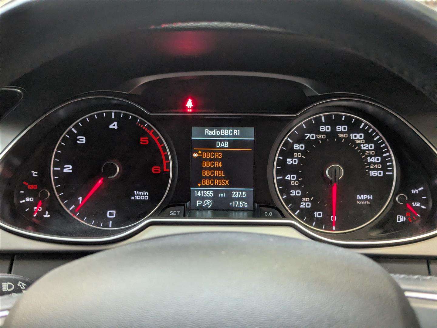 <p>2014 AUDI A4 ALLROAD TDI QUATTRO AUTO</p>