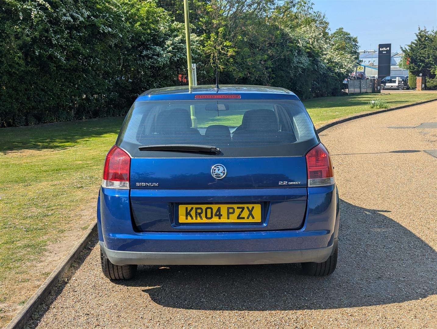 <p>2004 VAUXHALL SIGNUM ELEGANCE DIRECT</p>