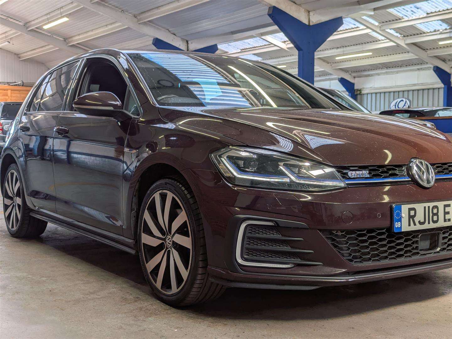 <p>2018 VOLKSWAGEN GOLF GTE ADVANCE S-A</p>