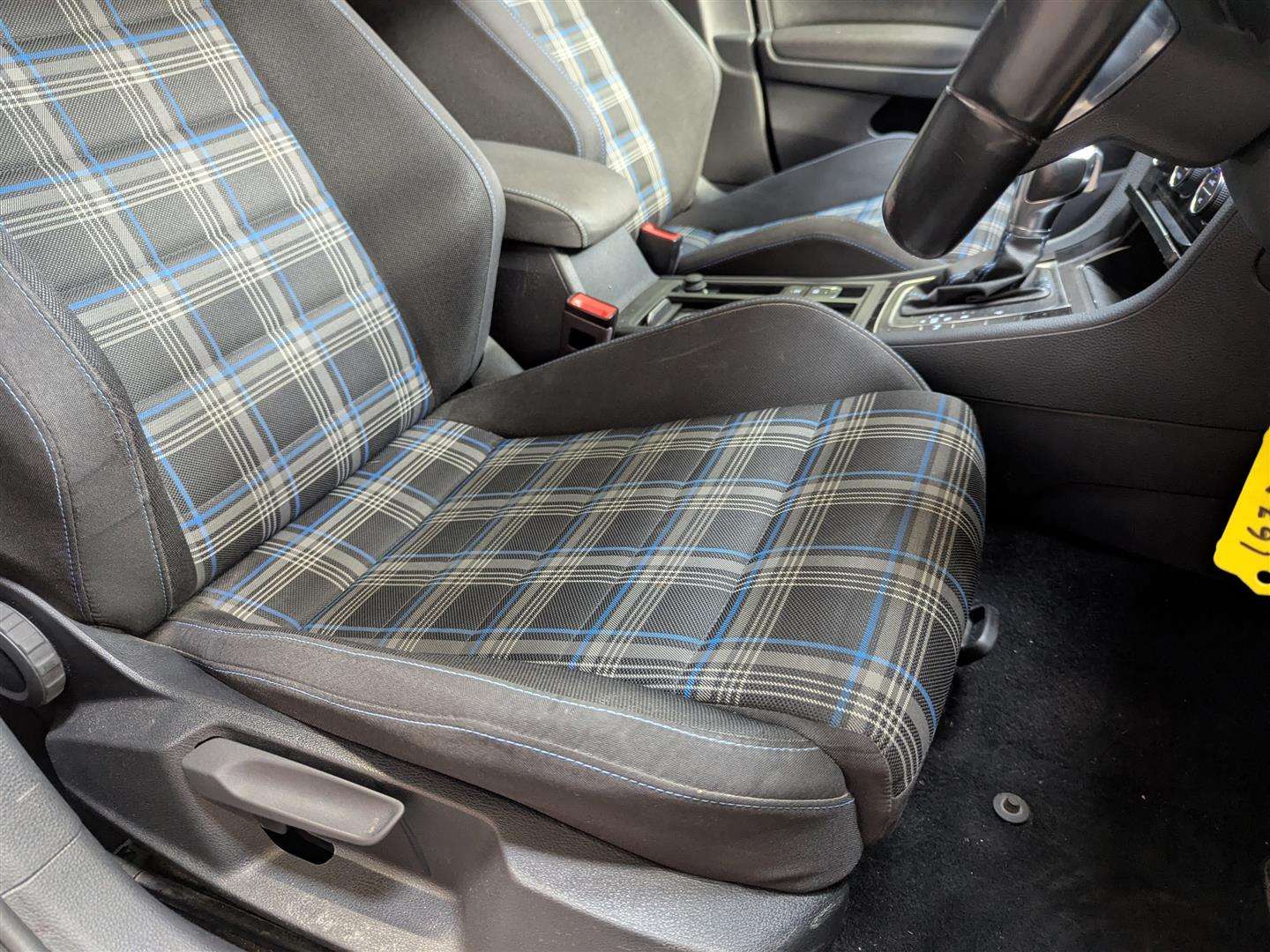 <p>2018 VOLKSWAGEN GOLF GTE ADVANCE S-A</p>