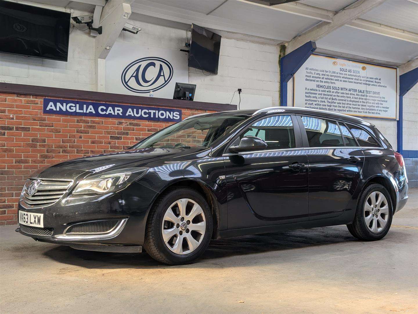 <p>2013 VAUXHALL INSIGNIA DESIGN CDTI ECO</p>