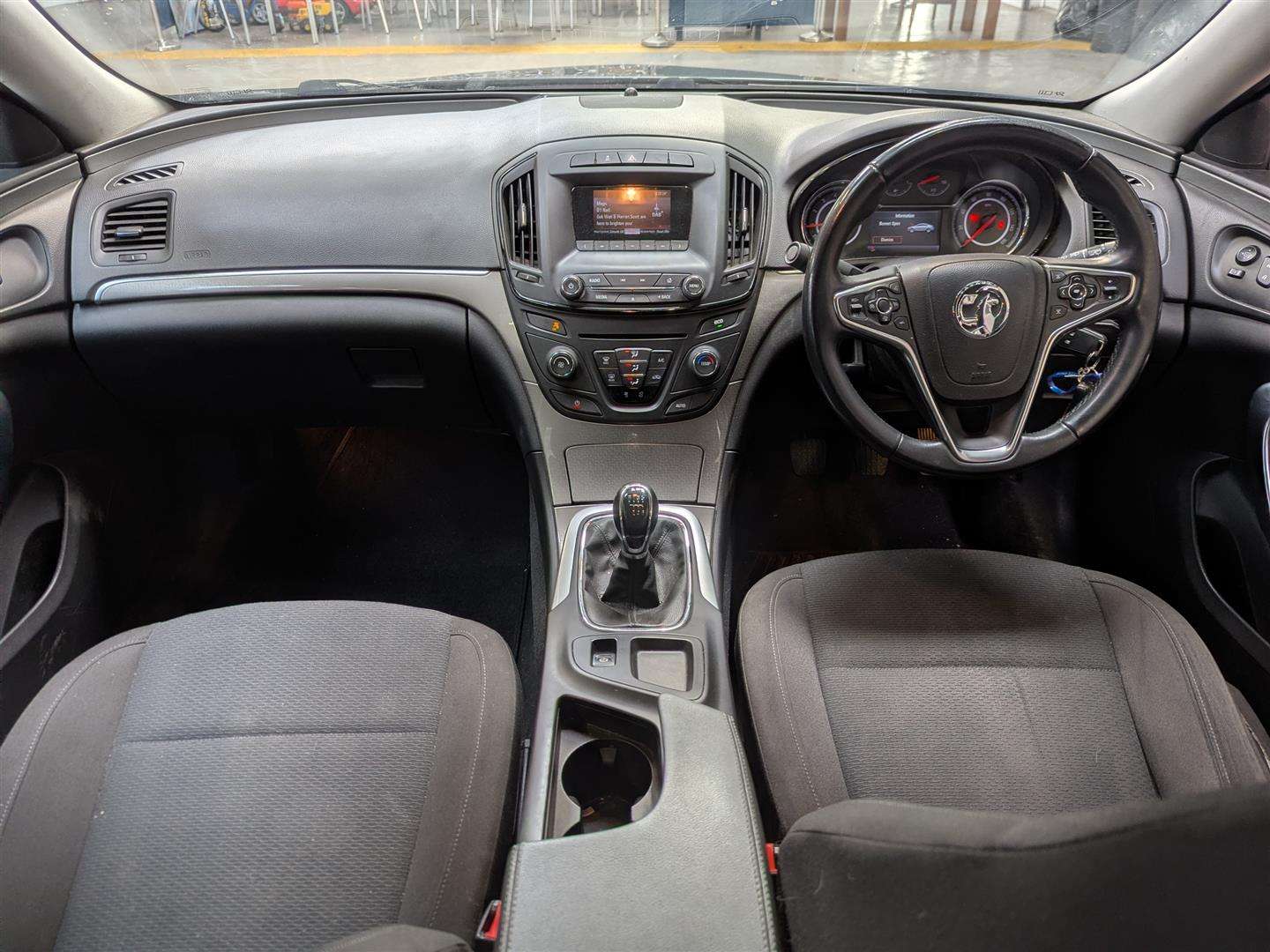 <p>2013 VAUXHALL INSIGNIA DESIGN CDTI ECO</p>