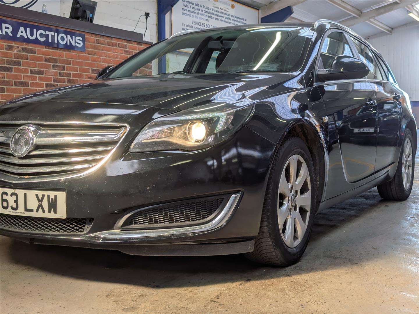 <p>2013 VAUXHALL INSIGNIA DESIGN CDTI ECO</p>