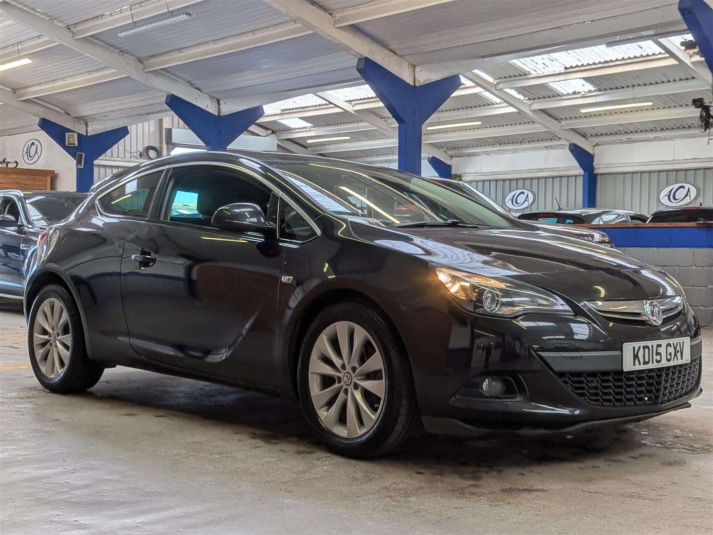 <p>2015 VAUXHALL ASTRA GTC SRI CDTI S/S</p>