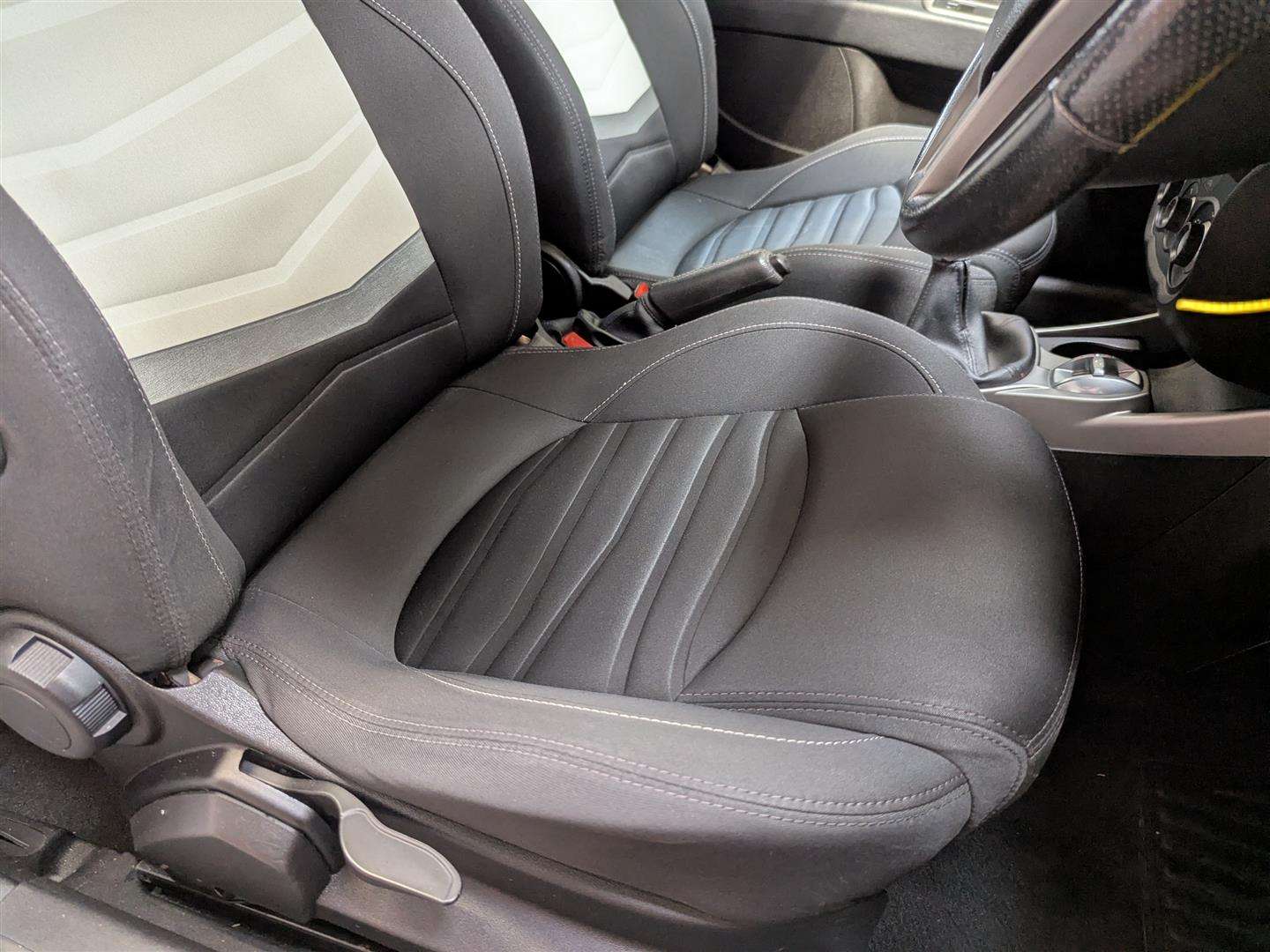 <p>2012 ALFA ROMEO MITO SPRINT TWINAIR</p>