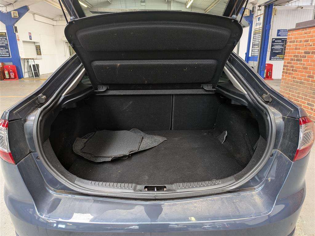 <p>2014 FORD MONDEO TITANIUM X BS ED T</p>