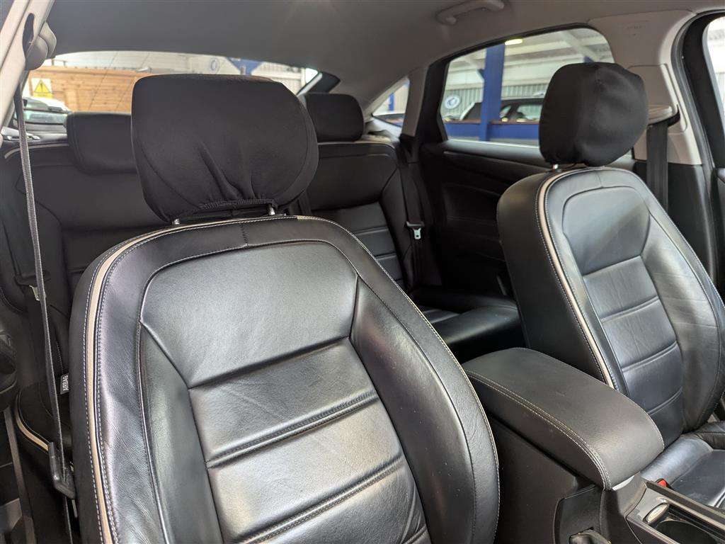 <p>2014 FORD MONDEO TITANIUM X BS ED T</p>
