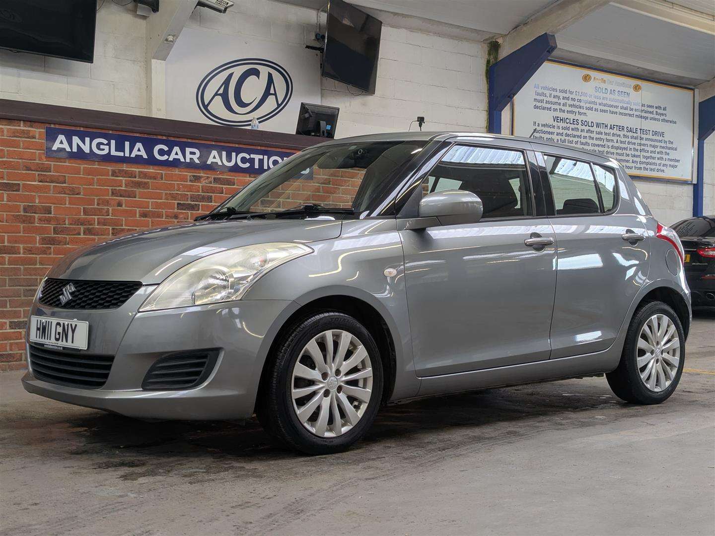 <p>2011 SUZUKI SWIFT SZ3</p>