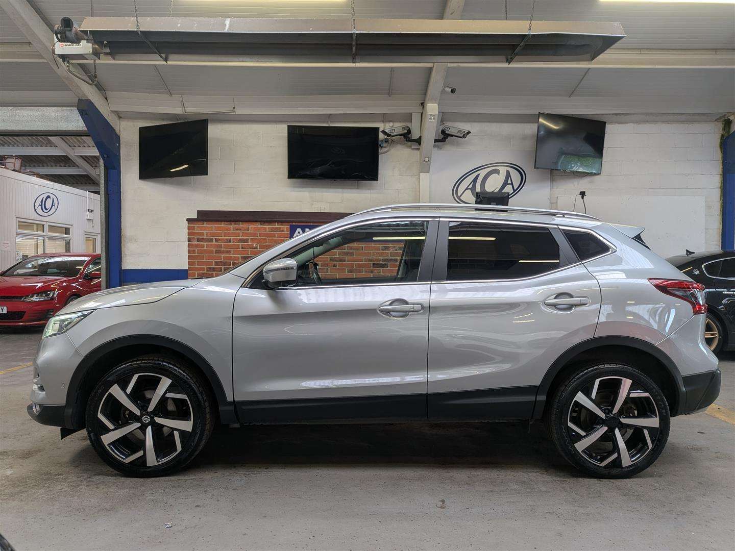 <p>2019 NISSAN QASHQAI TEKNA DCI</p>