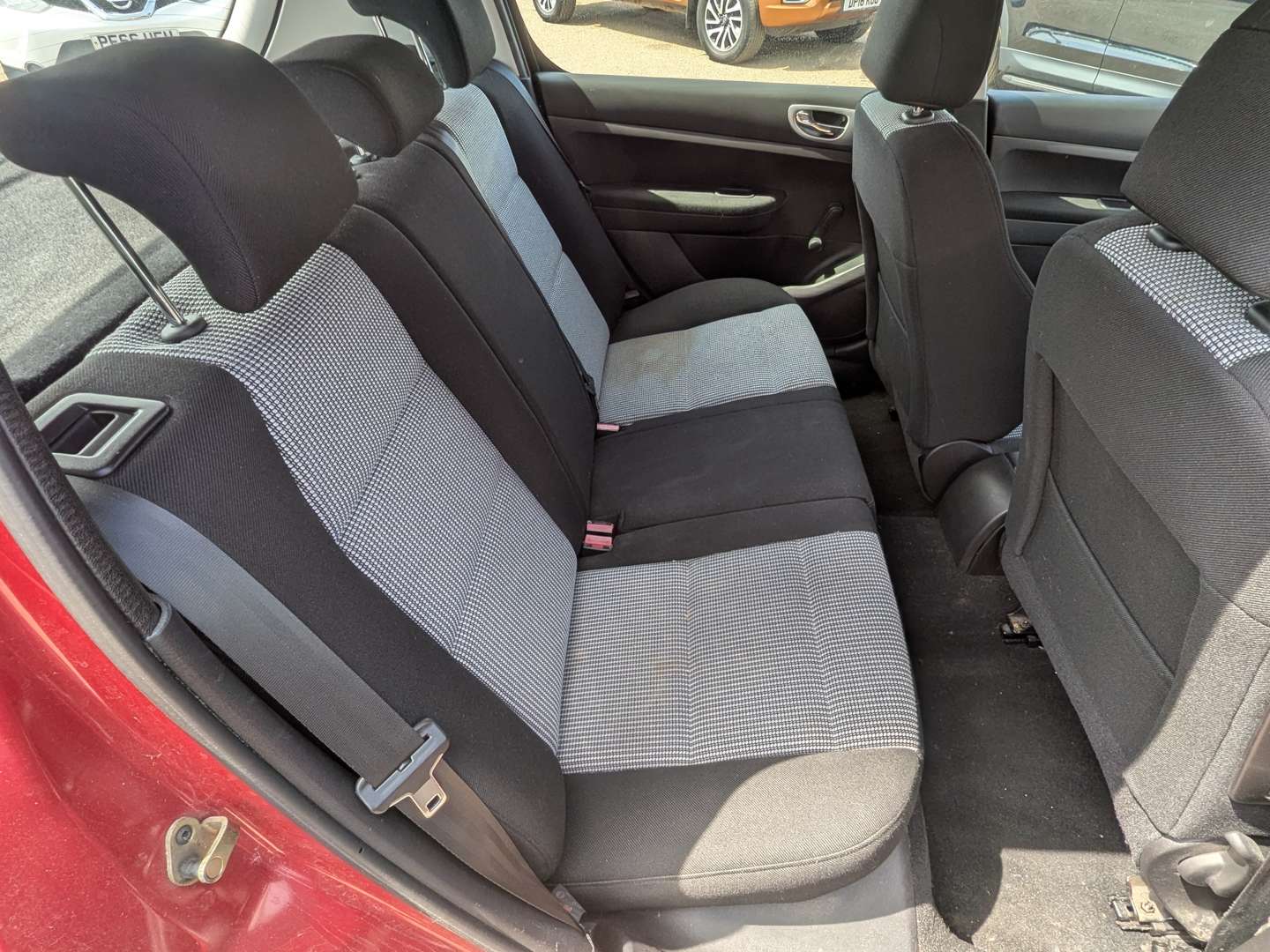 <p>2006 PEUGEOT 307 S HDI</p>