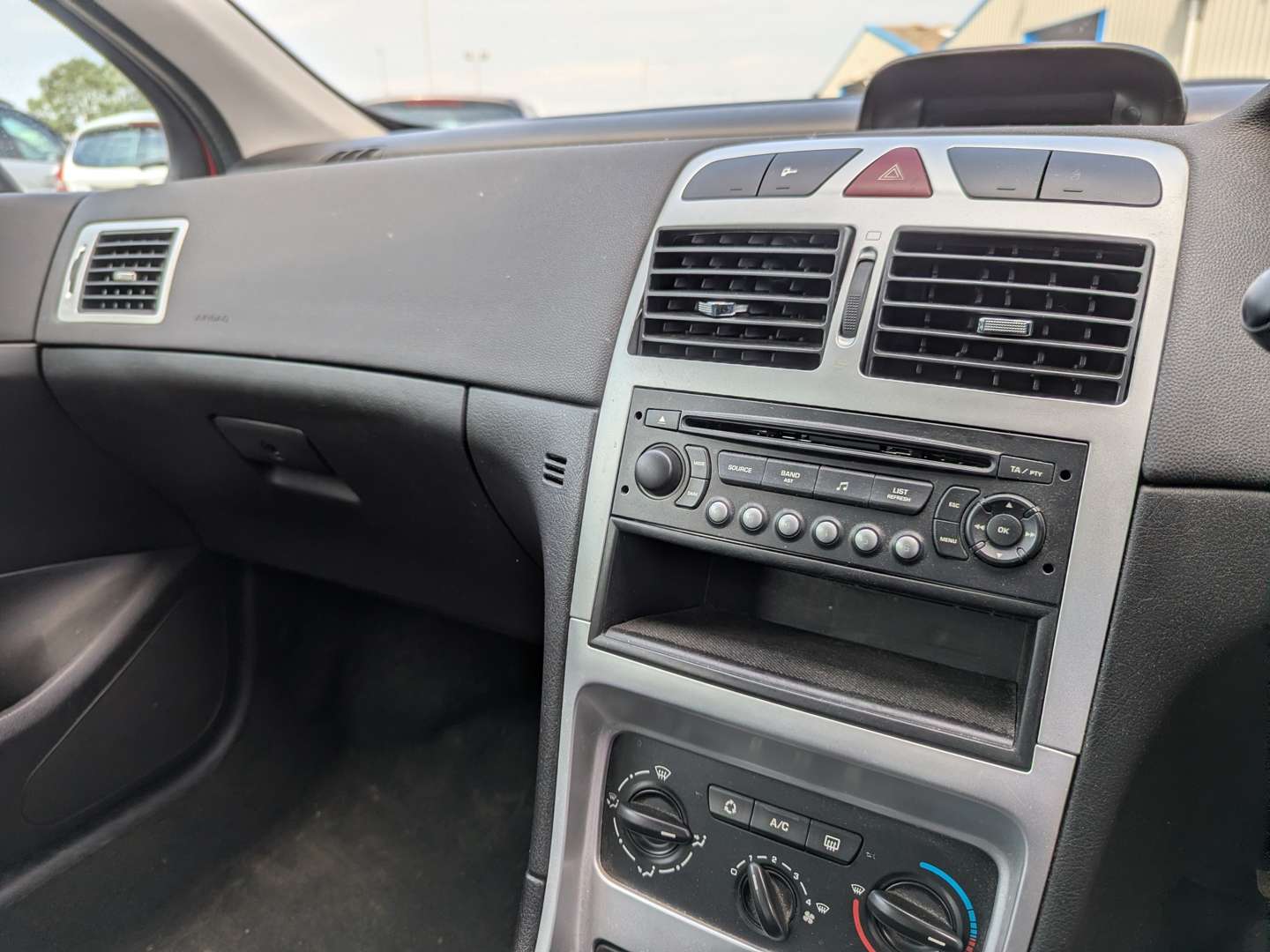 <p>2006 PEUGEOT 307 S HDI</p>