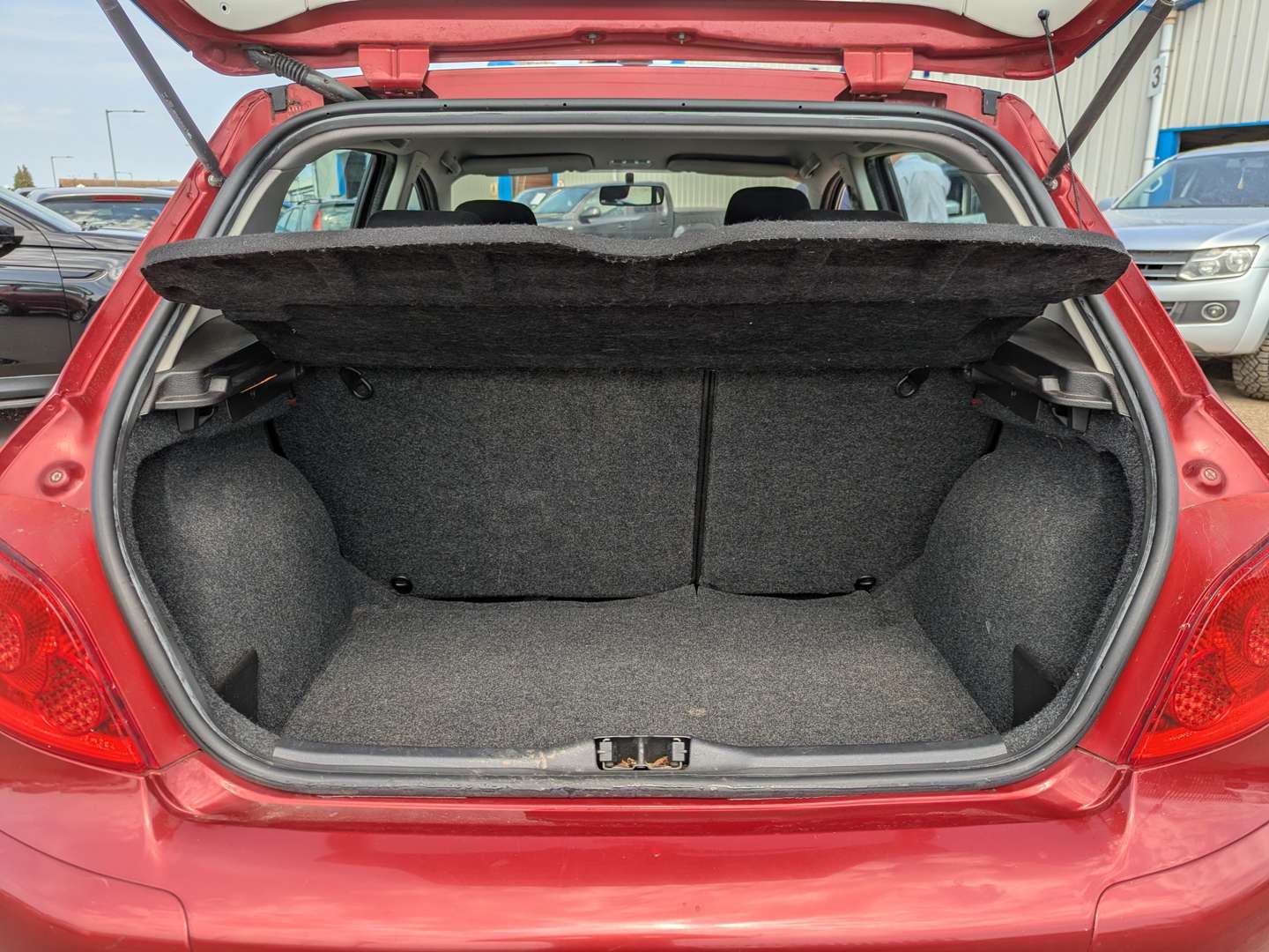 <p>2006 PEUGEOT 307 S HDI</p>