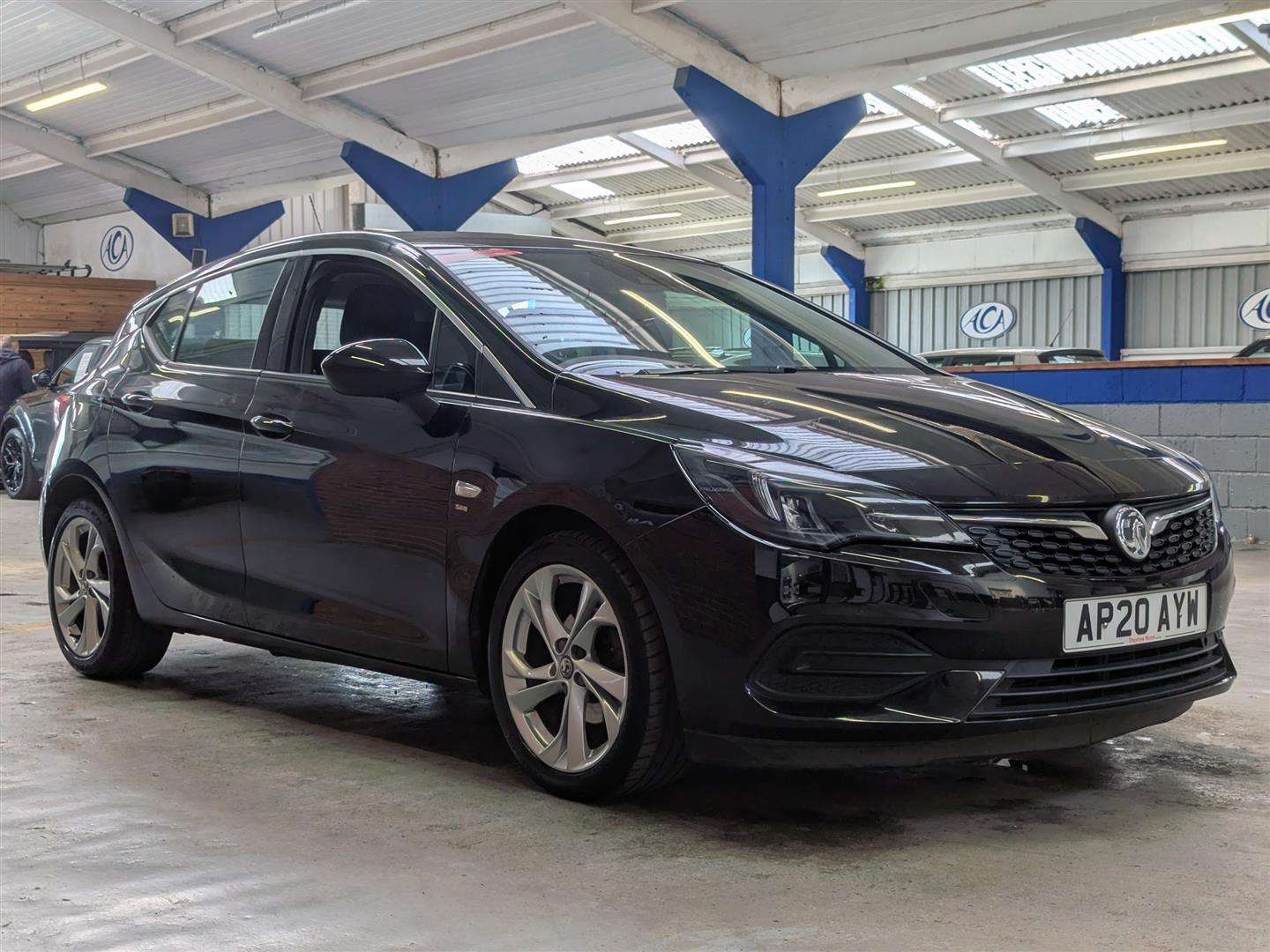 <p>2020 VAUXHALL ASTRA SRI TURBO</p>