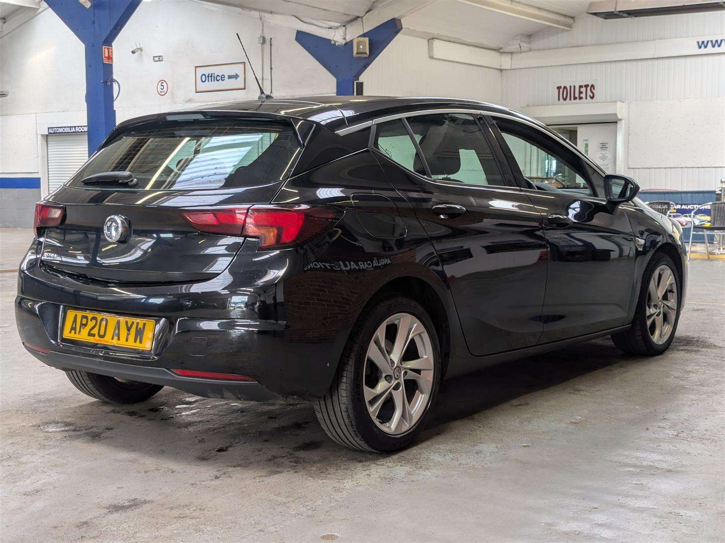 <p>2020 VAUXHALL ASTRA SRI TURBO</p>