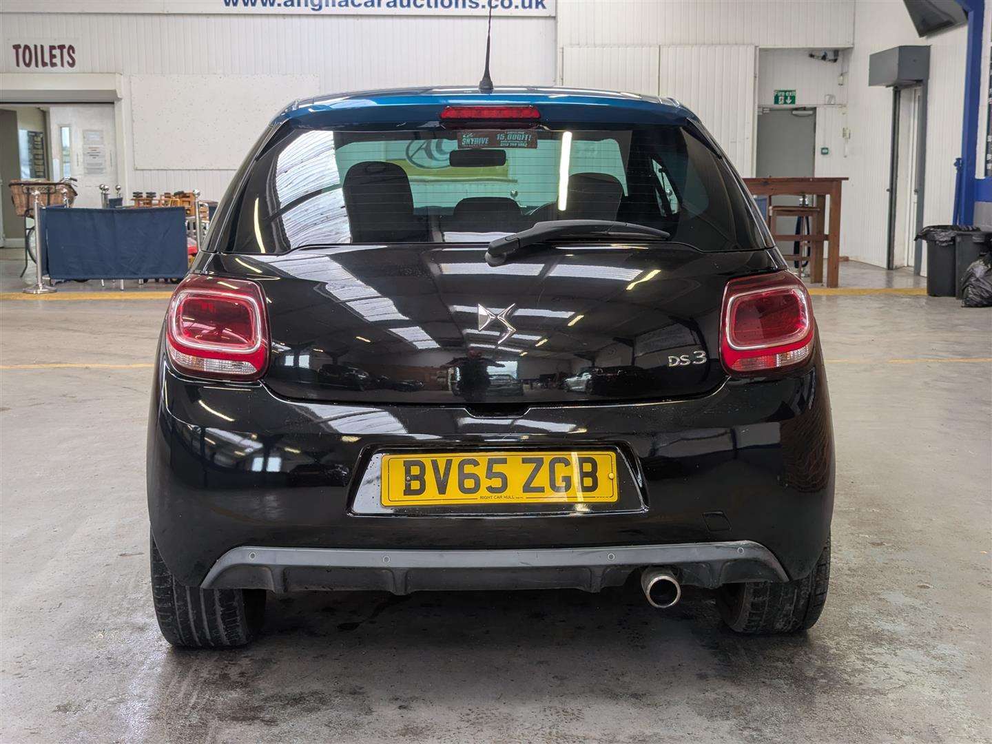 <p>2015 DS DS3 DSTYLE NAV BLUEHDI S/</p>