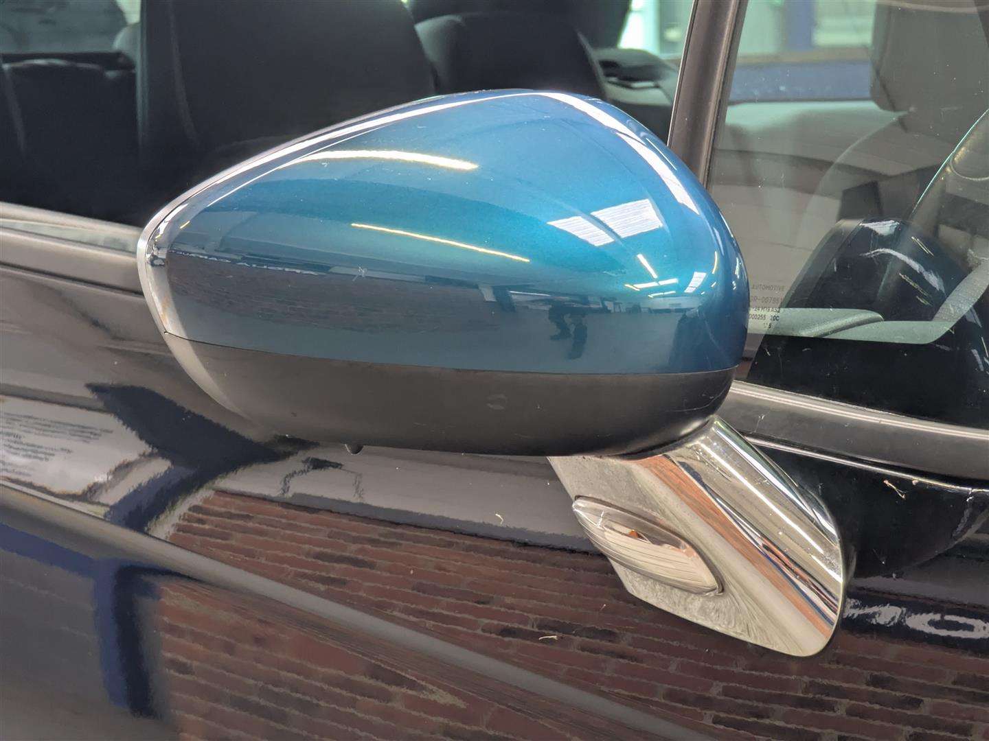 <p>2015 DS DS3 DSTYLE NAV BLUEHDI S/</p>