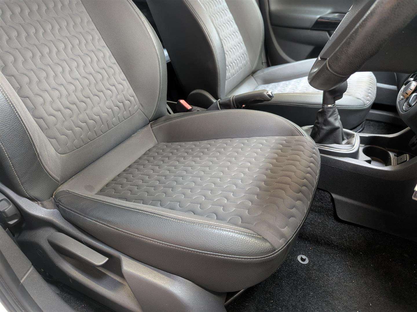 <p>2014 VAUXHALL CORSA SE</p>