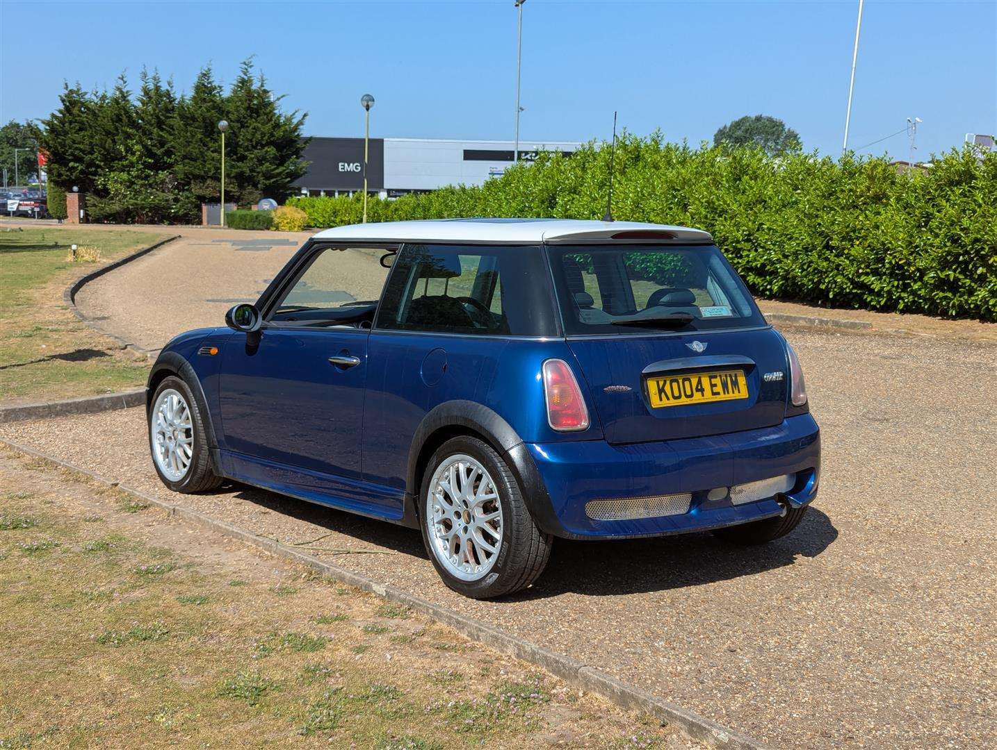 <p>2004 MINI MINI COOPER</p>