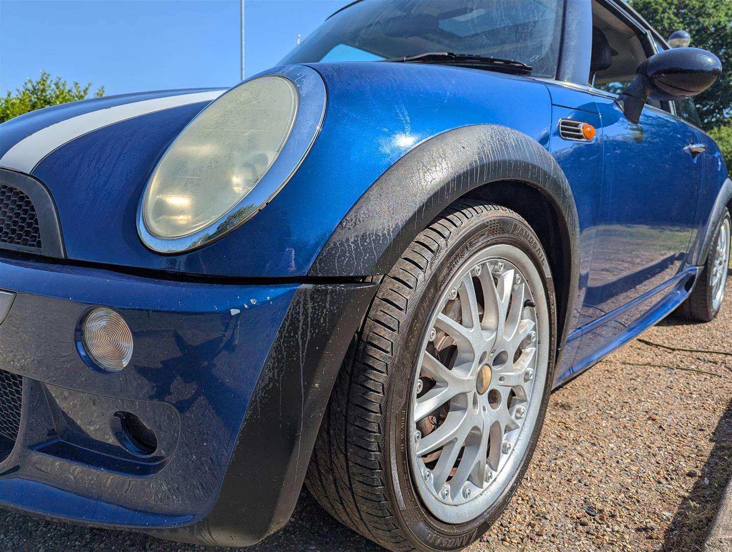 <p>2004 MINI MINI COOPER</p>