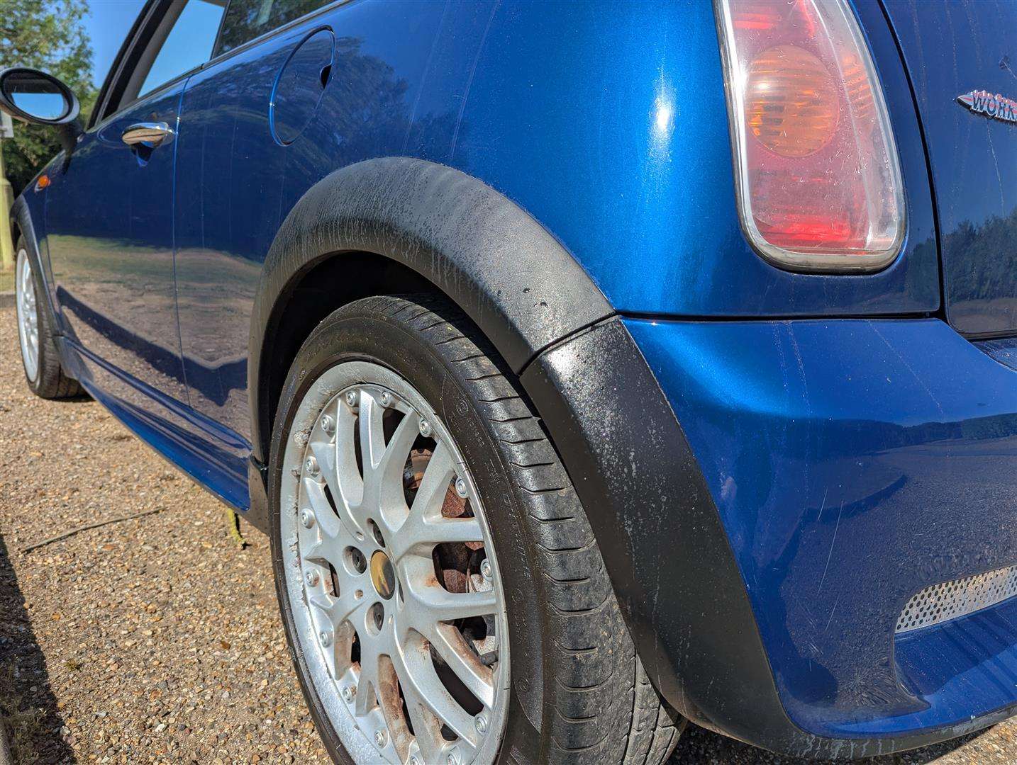 <p>2004 MINI MINI COOPER</p>